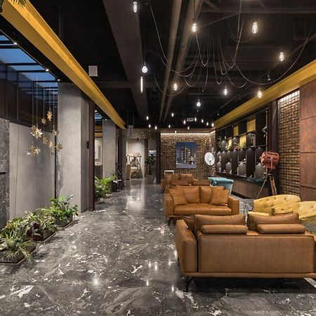 Hotel Leisure 台南行旅-巷弄潮旅 Extérieur photo