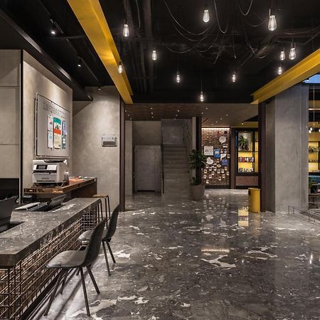Hotel Leisure 台南行旅-巷弄潮旅 Extérieur photo